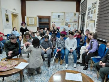 ОСМИ ДАН У ГРАДИЋУ ОД РЕЧИ У НАШОЈ ЧАРОБНОЈ БИБЛИОТЕЦИ