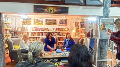 ВЕЧЕ СНАЖНЕ РЕЧИ И ЖИВЕ ЕМОЦИЈЕ У БИБЛИОТЕЦИ У КОСТОЛЦУ