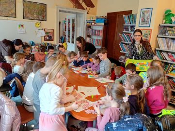 КАД СЕ МАЛЕ РУКЕ СЛОЖЕ, СВЕ СЕ МОЖЕ