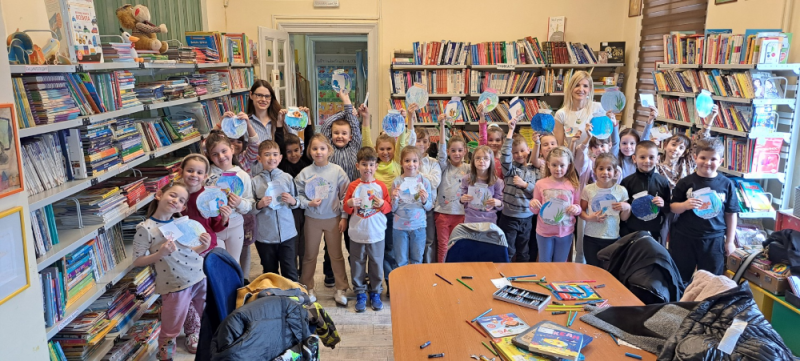 КИШНИ ОБЛАК КОЈИ ДОНОСИ ОСМЕХ